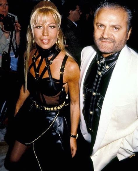 cubana collana versace|gianni versace family.